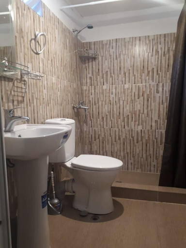 Bathroom 2, lileo, Akhmeta