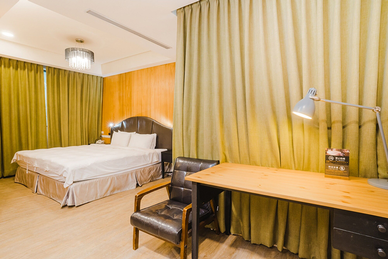Bedroom 5