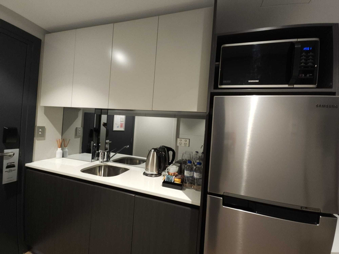 Dining Room 11