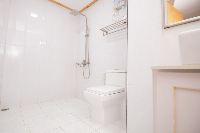 Bathroom, Gaafaru View Inn, Kaafu Atoll