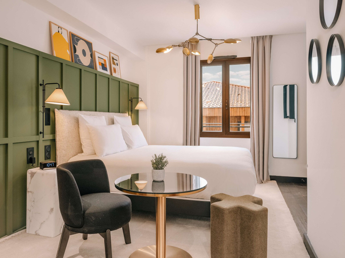 Bedroom 2, Marty Hotel Bordeaux, Tapestry Collection by Hilton, Gironde