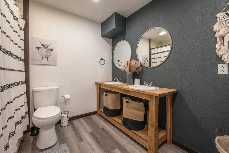 Bathroom 3, Rapid City Vacation Homes, Pennington