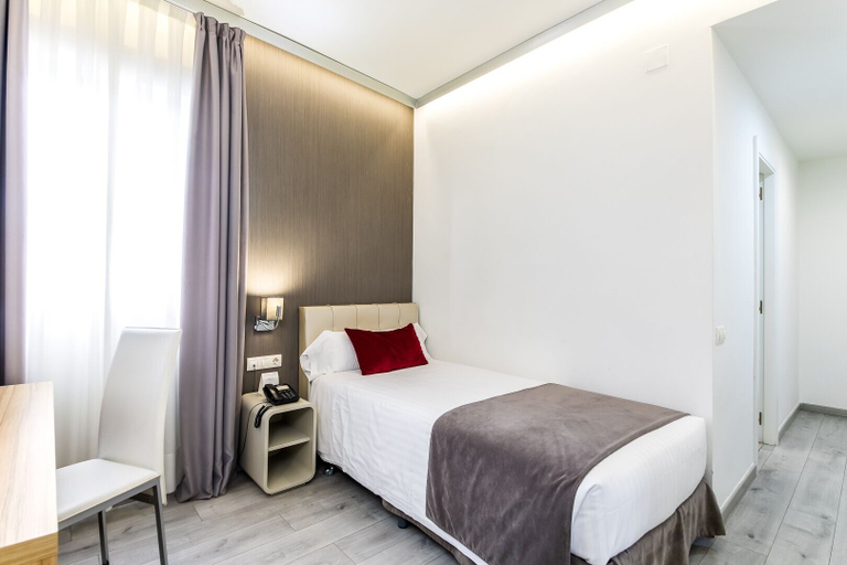 Bedroom 4, Sweet Hotel Renasa, Valencia