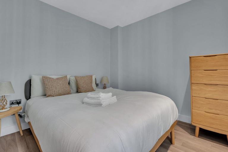 Bedroom 3, Olympic Way Apartment in Wembley Park, London
