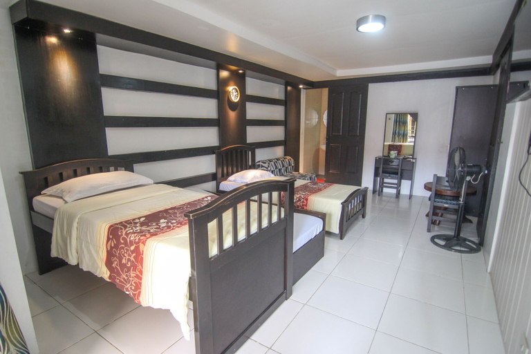 Bedroom 3, Quezon Premier Hotel Lucena, Lucena City
