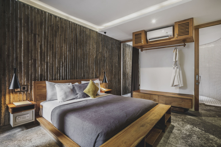 Bedroom 9