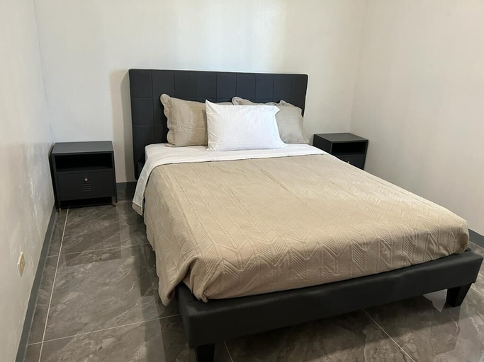 Bedroom 3, Beautiful Condos Near Private Beach