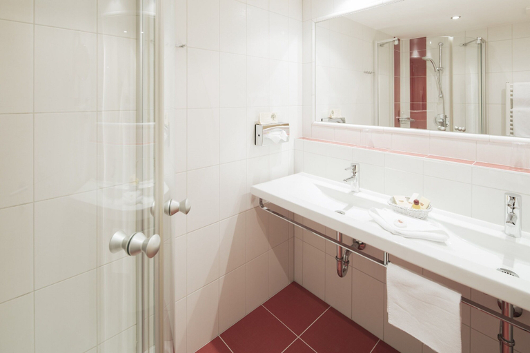 Bathroom 5, Hotel Sportalmmm, Sankt Johann im Pongau