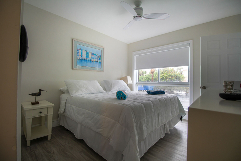 Bedroom 2, Shore View Hotel, Broward