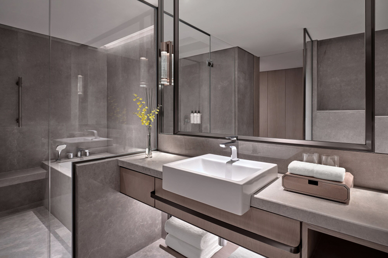 Bathroom 5, Grand Hyatt Beijing, Beijing