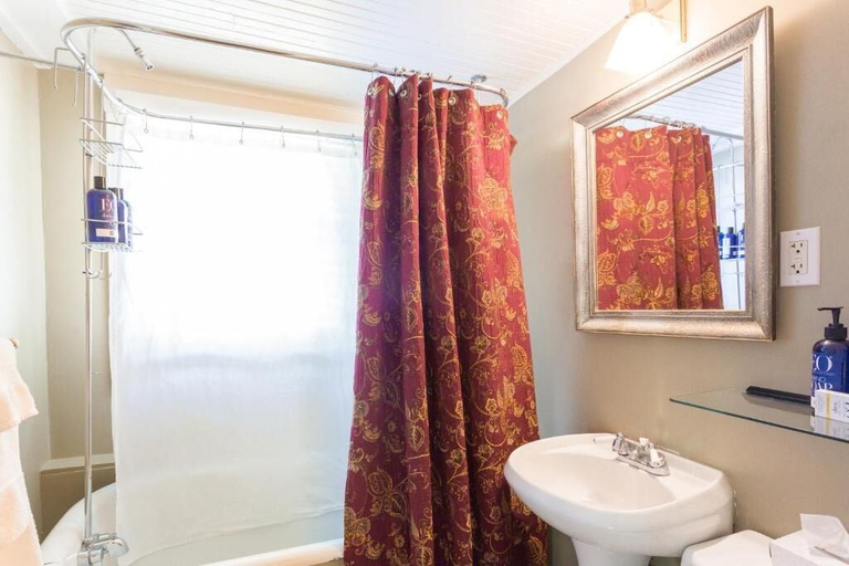 Bathroom 3, Panama Hotel, Marin