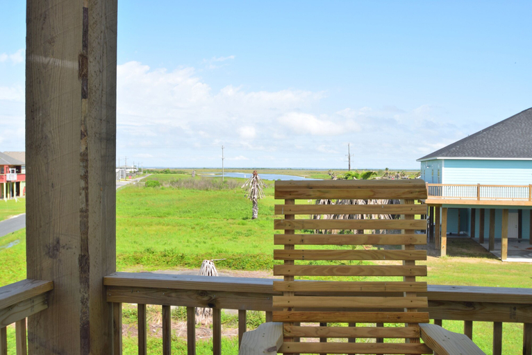Others 5, Beach Sands 1, Galveston