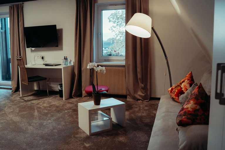 Bedroom 3, Gasthof Krone, Rottweil