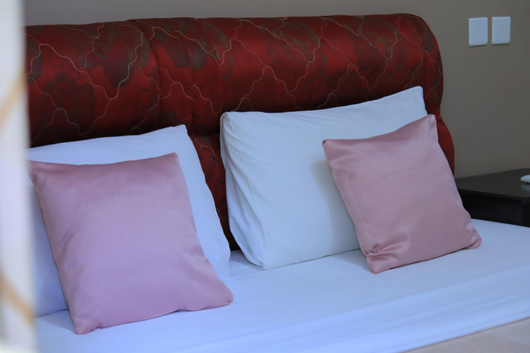 Bedroom 3, Soser View Hotel Apartments, Busiiro