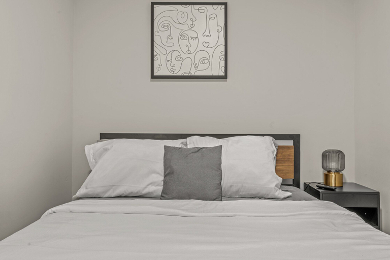 Bedroom 3, Trendy & Cozy Fishtown Game Room, Philadelphia
