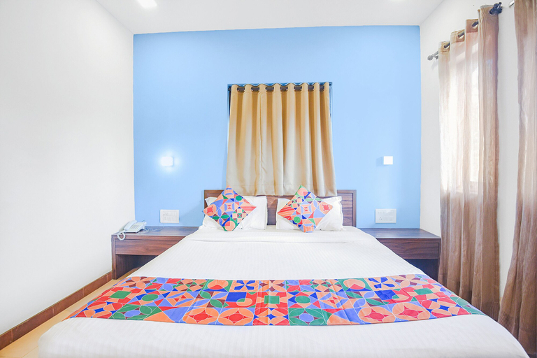 Bedroom 2, FabExpress Coco Goa Resort With Pool, Arpora, North Goa