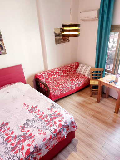 Bedroom 4, Halikarnas Butik Hotel, Adalar