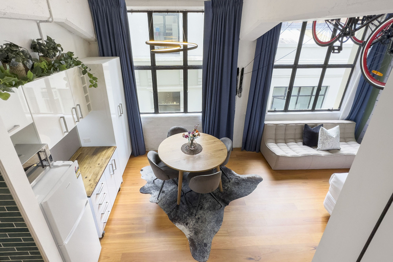 Others 4, Contemporary and fun styled studio loft, Waitakere
