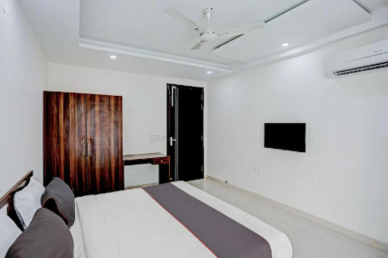 Bedroom 2, Hotel Collection Inn, Gurgaon
