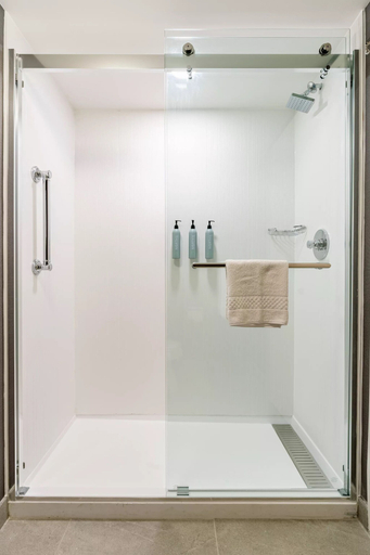 Bathroom 3, Courtyard by Marriott Burlington Williston, Chittenden