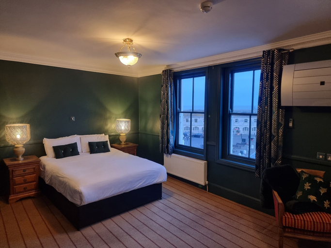 Bedroom 3, The Royal Oak Hotel, Kent