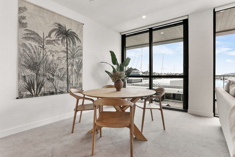 Others 4, Modern oasis in Wynyard Quarter, Waitakere