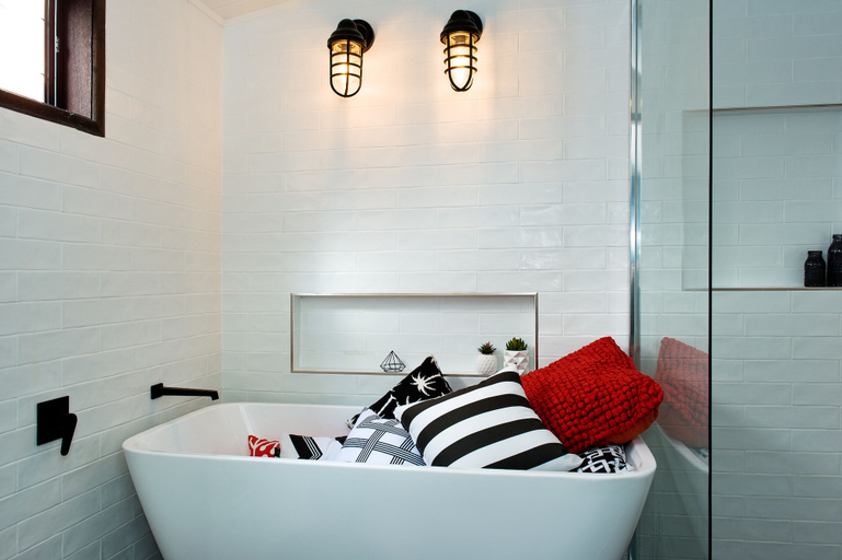Bathroom 3, UNIQUE - New York Loft Style Townhouse, Newcastle - Inner City