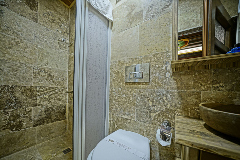 Bathroom 5, Cappa Cave Hotel, Nevşehir