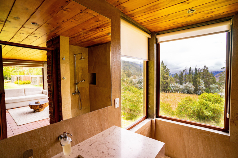 Bathroom, Akasha Yoga Resort & EcoSpa, Patate
