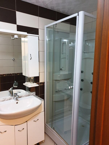 Bathroom, Villa Elkom Apartment one