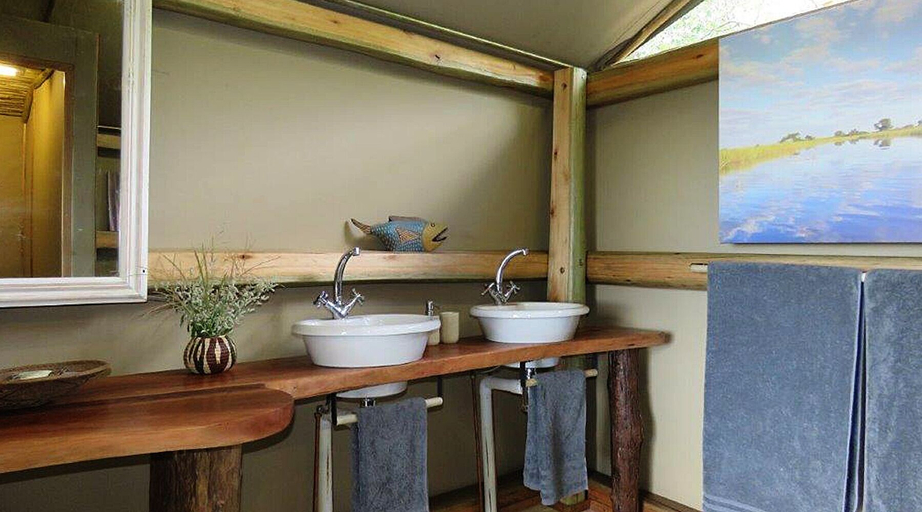 Bathroom 3, Jumbo Junction, Ngamiland West