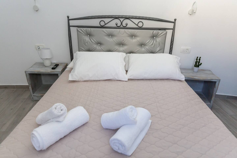 Bedroom 4, Santorita Suites, South Aegean