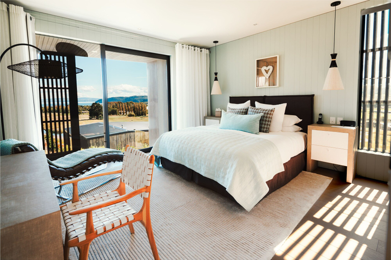 Bedroom 2, Kinloch Manor & Villas, Taupo