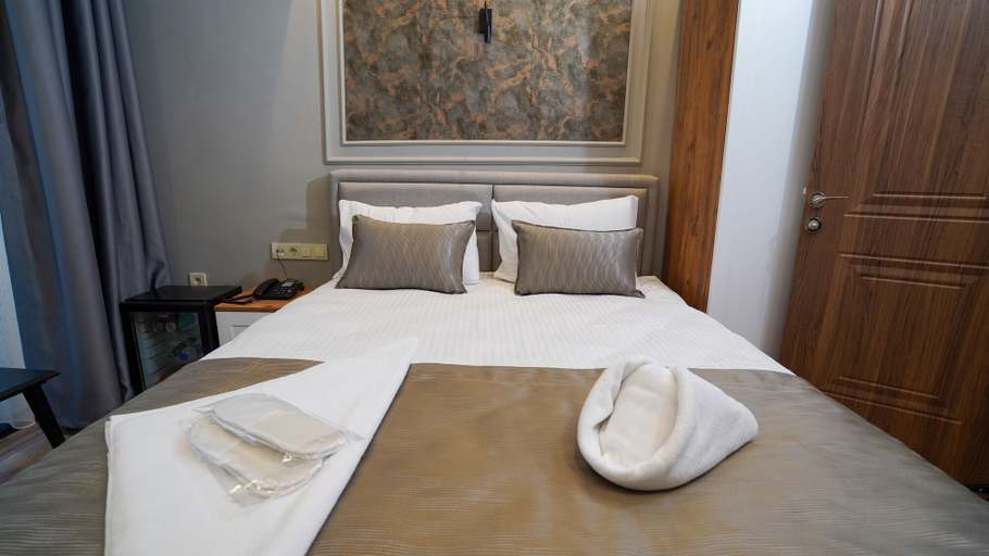 Bedroom 5, Fidan City Hotel, Beyoğlu