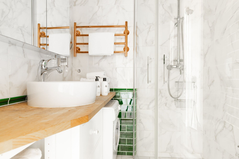 Bathroom 4, Quaint studio with a prime location, Uusimaa
