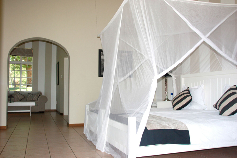 Bedroom, Ghaub Nature Reserve & Farm, Guinas