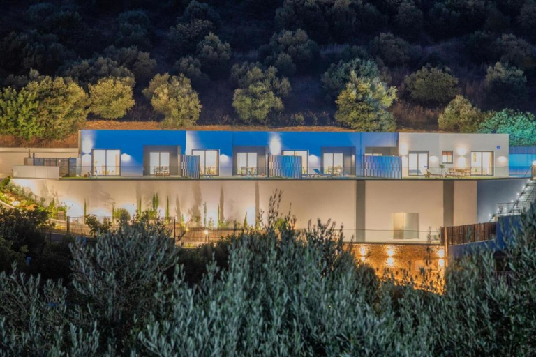 Room 3, Deluxe Villa Polydoros, Crete