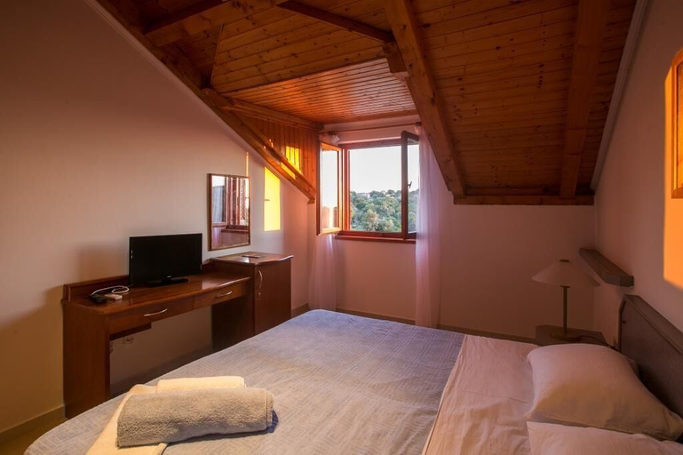 Bedroom 1, Holiday Home Luce, Konavle
