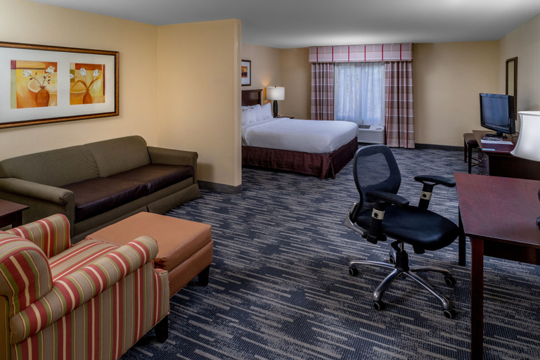 Bedroom 4, Country Inn & Suites by Radisson, Princeton, WV, Mercer
