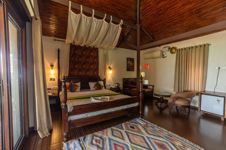 Bedroom 3, Malhar Machi Mountain Resorts, Pune