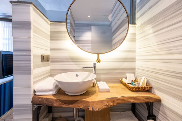 Bathroom 5, Balo Suite Hotel, Beyoğlu