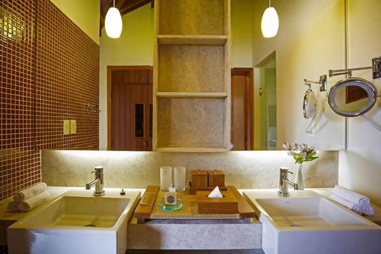 Bathroom 5, Awasi Santa Catarina, Governador Celso Ramos