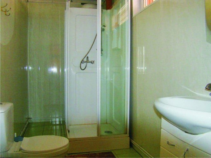 Bathroom 3, Baza Otdyha Bolshie Kamni, Priozerskiy rayon