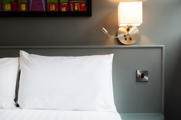 Bedroom 4, Mercure Chester Abbots Well Hotel, Cheshire West and Chester