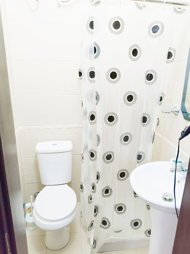 Bathroom 3, Guva Mangalem, Beratit