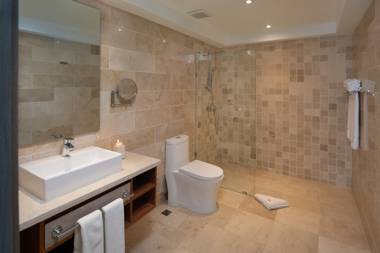Bathroom, Luxury Penthouse & Imperial Suites, Sosua