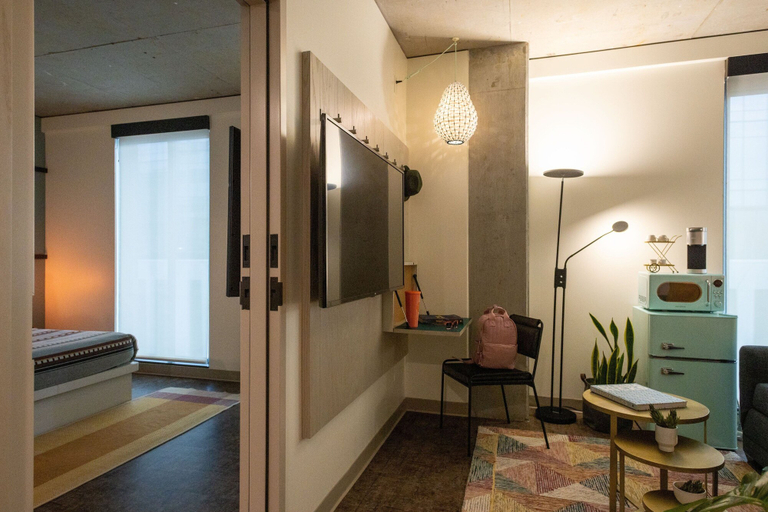 Bedroom 3, Moxy Portland Downtown, Multnomah