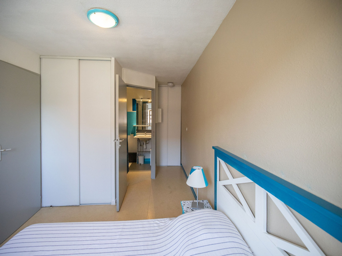 Bedroom 3, Vacancéole - Les Villas du Lac, Landes