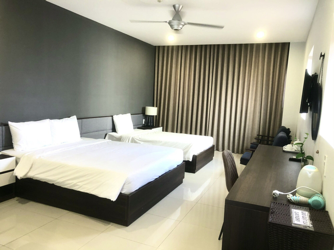 Bedroom 8