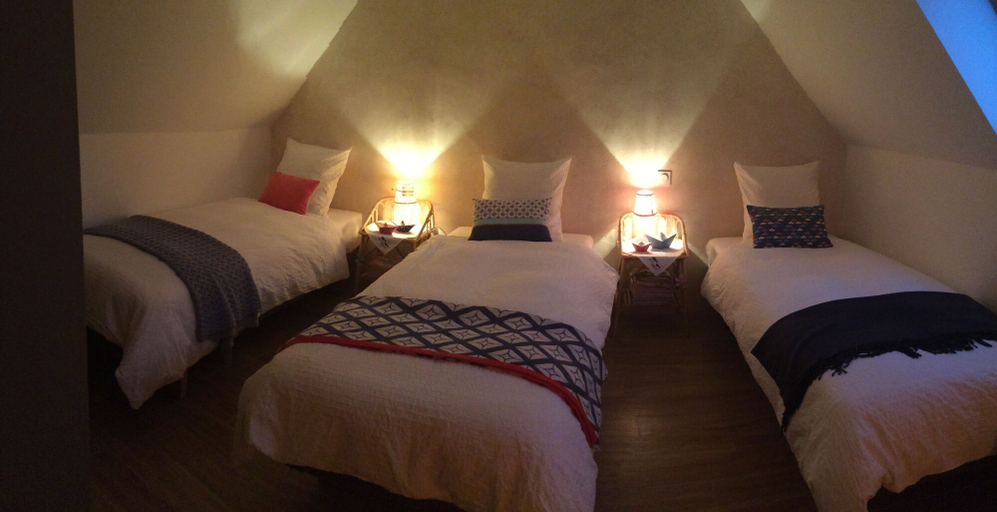 Bedroom 3, Les gites d'Hellen, Finistère